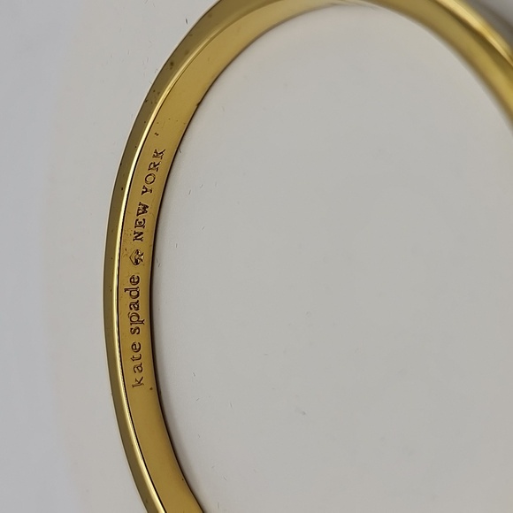 Kate Spade 8 Inch Gold Tone and White Bangle Enamel Bracelet - Picture 2 of 7